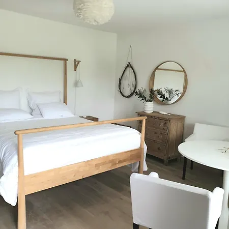 Par Hasard Ou Pas 3* Saint-Martin-aux-Chartrains