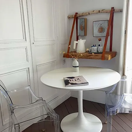 Par Hasard Ou Pas Bed and breakfast Saint-Martin-aux-Chartrains