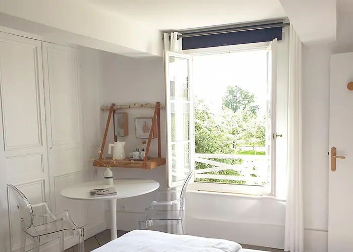 Par Hasard Ou Pas Bed and breakfast Saint-Martin-aux-Chartrains