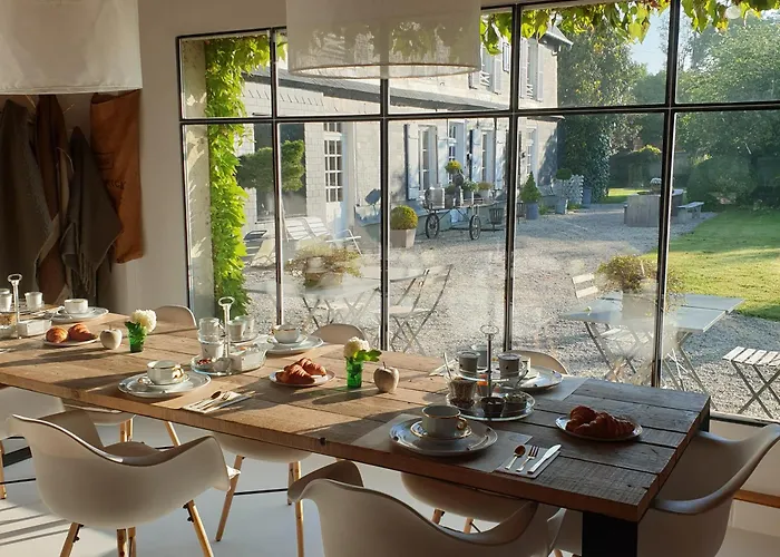 Par Hasard Ou Pas Bed and breakfast Saint-Martin-aux-Chartrains